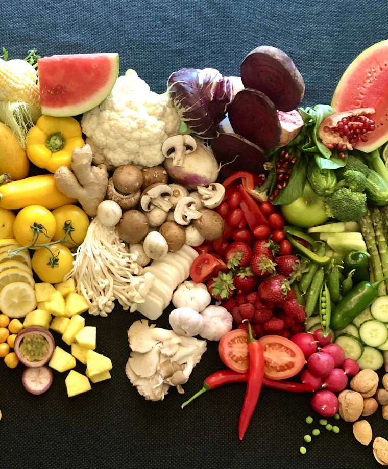 Fresh, healthy meal ingredients